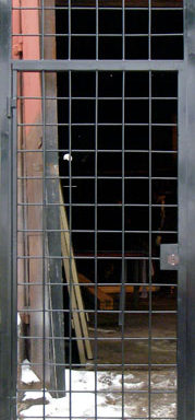 Модель СПЕЦ-3   Решётчатая дверь